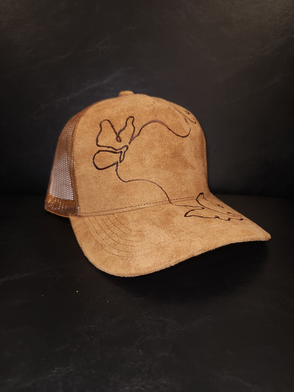 Flutter Line Trucker Hat