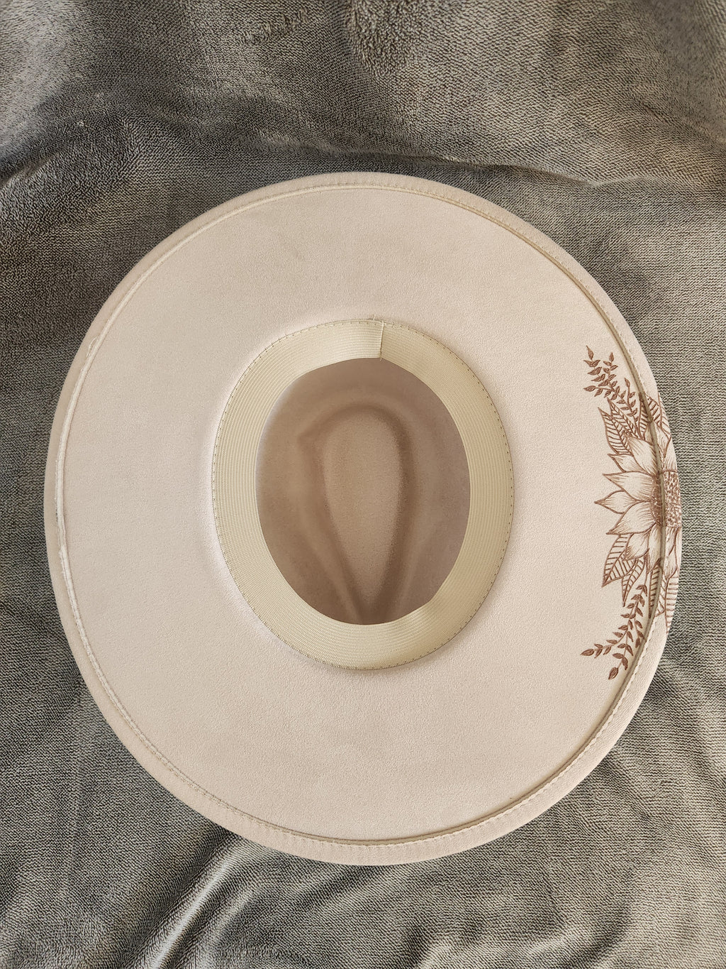 Sunflower Wraparound