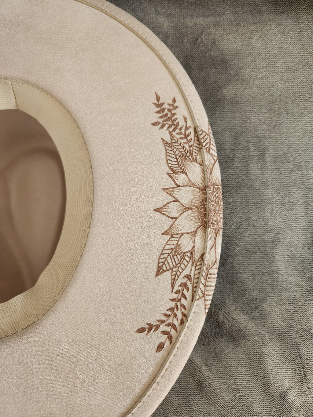 Sunflower Wraparound