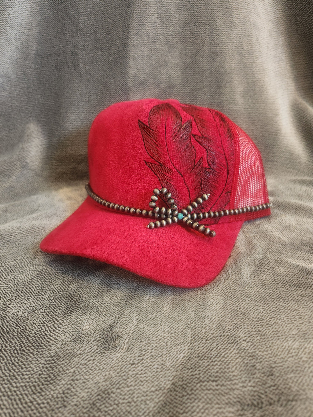 Ruby wing Trucker Hat