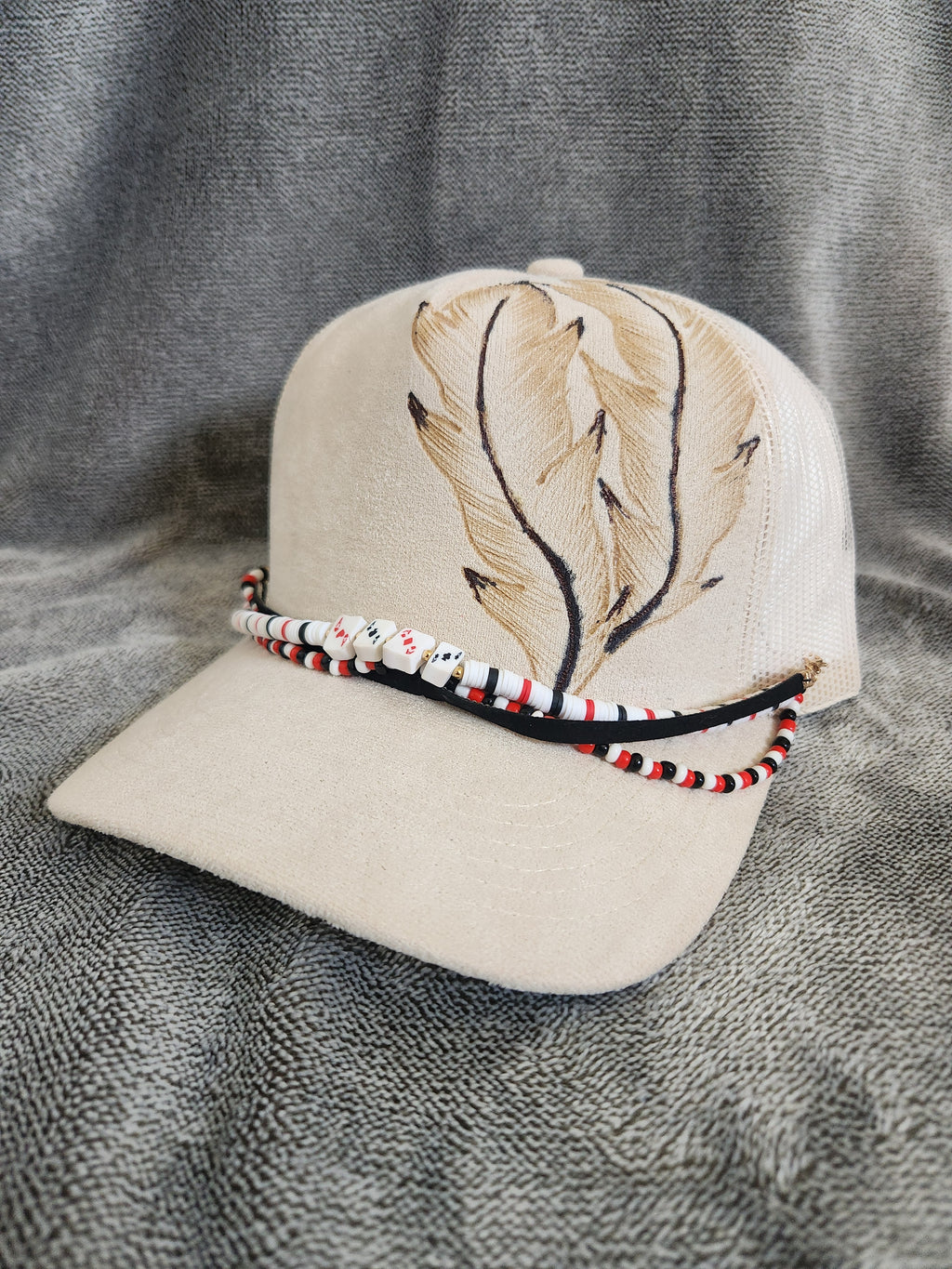 Ruby wing Trucker Hat