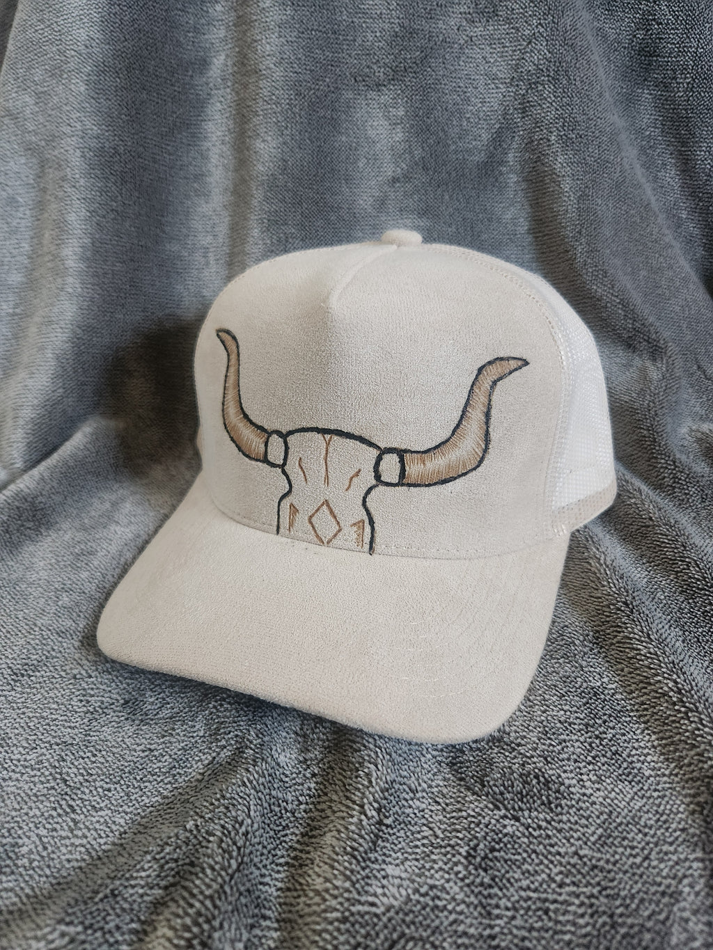 Longhorn Skull Hat