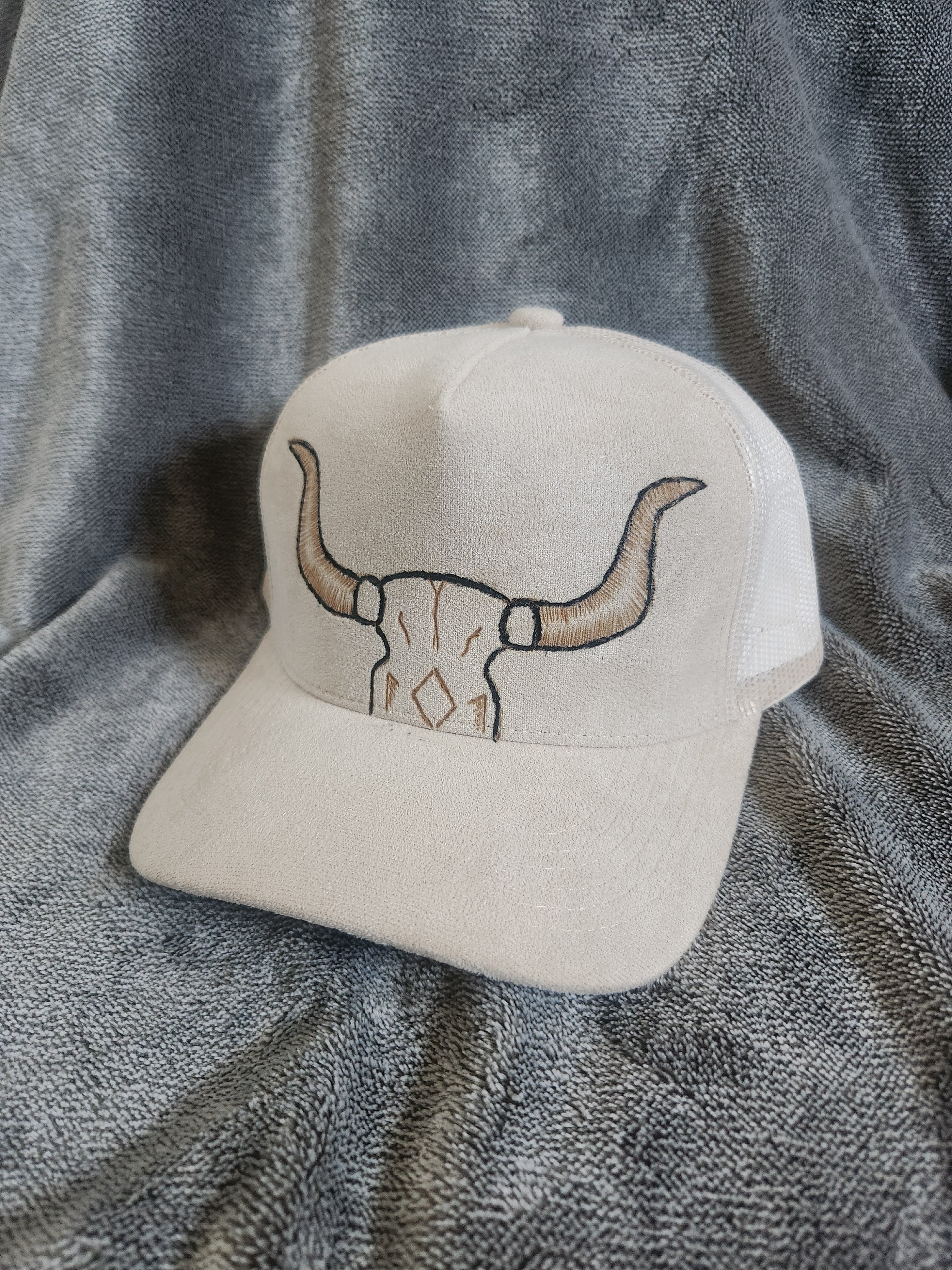 Longhorn Skull Hat