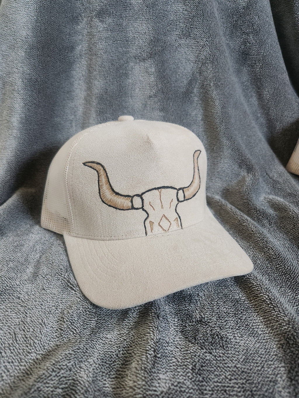 Longhorn Skull Hat