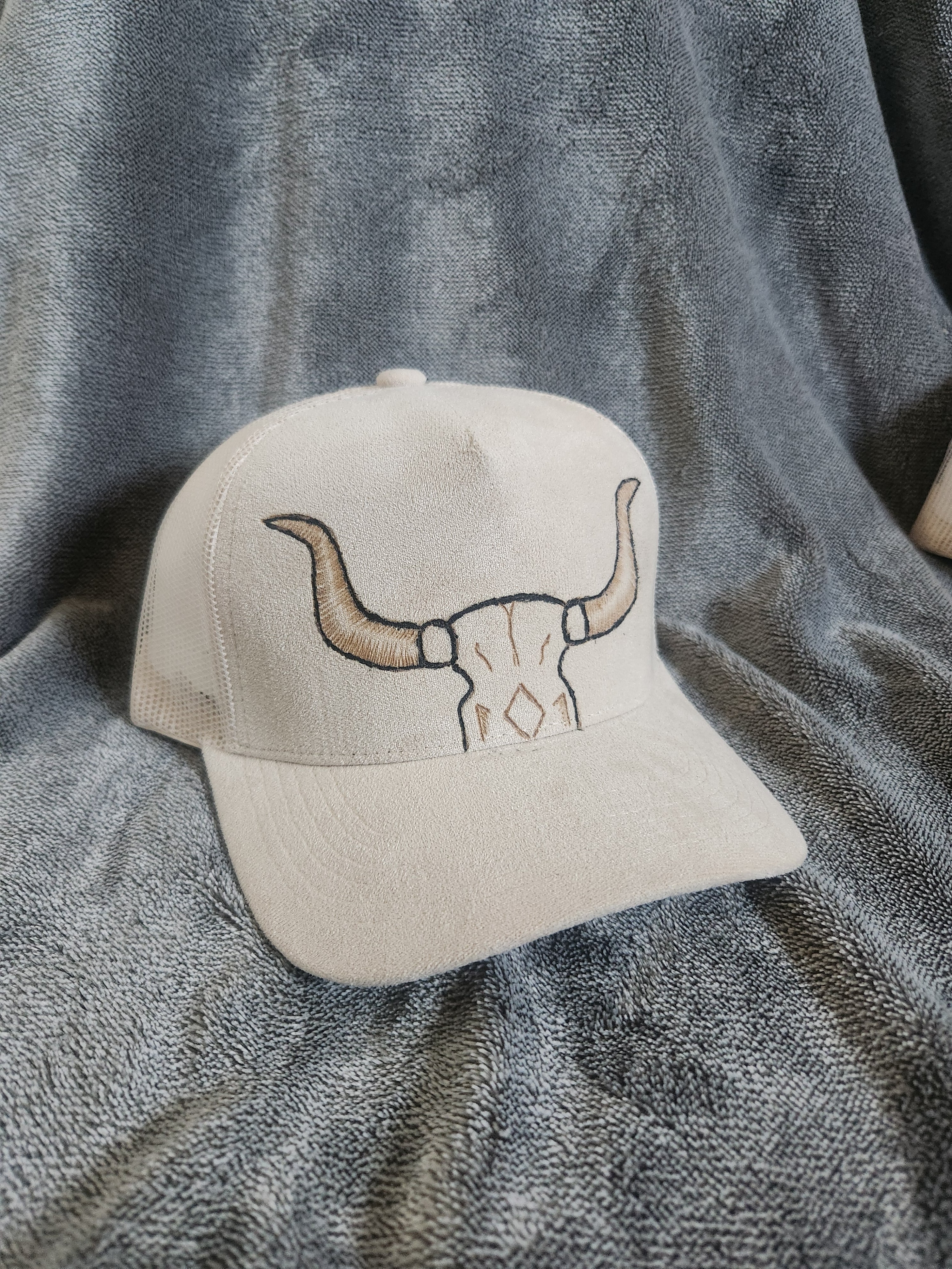 Longhorn Skull Hat