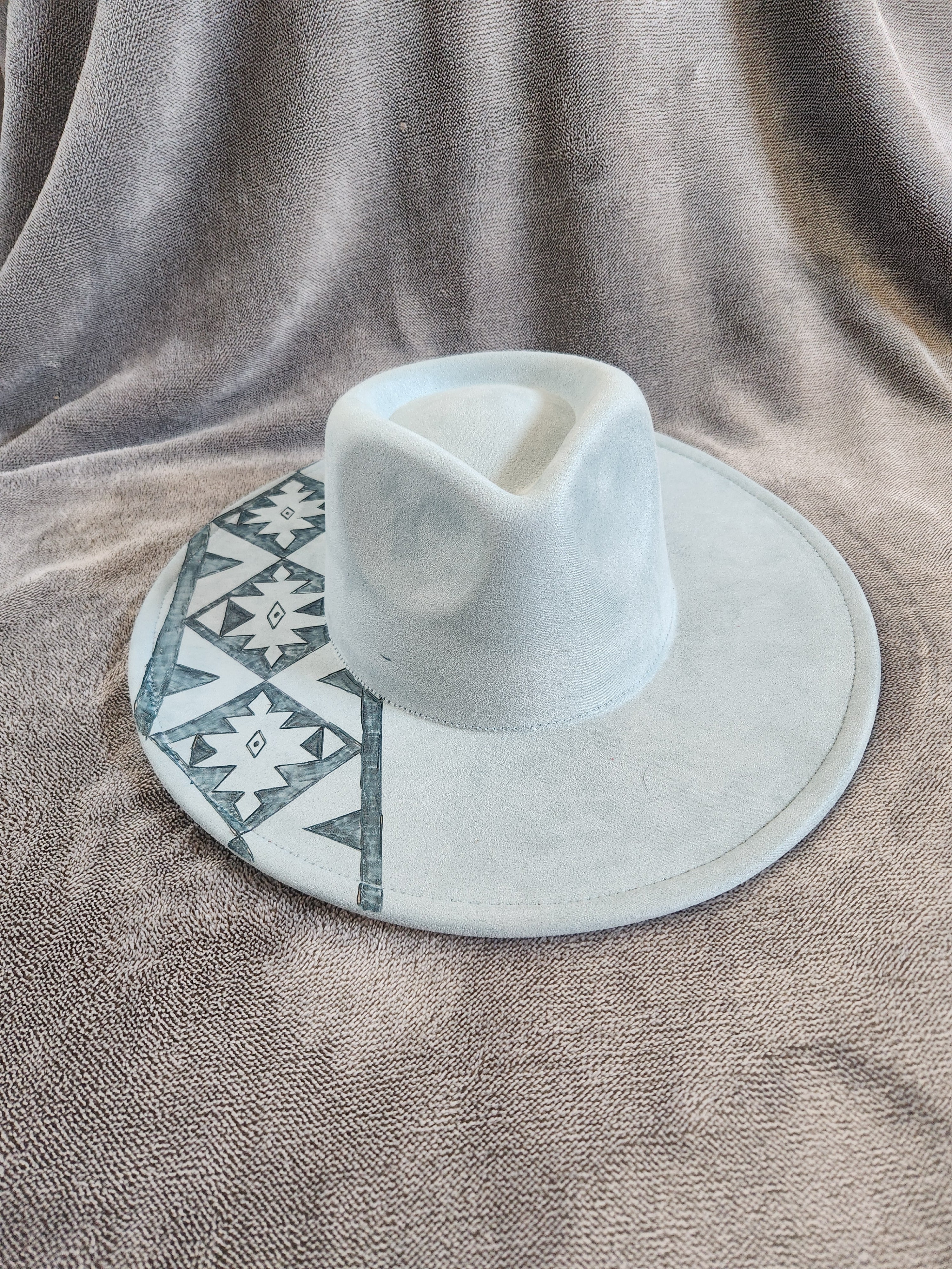 Aztec Horizon Flat Brim