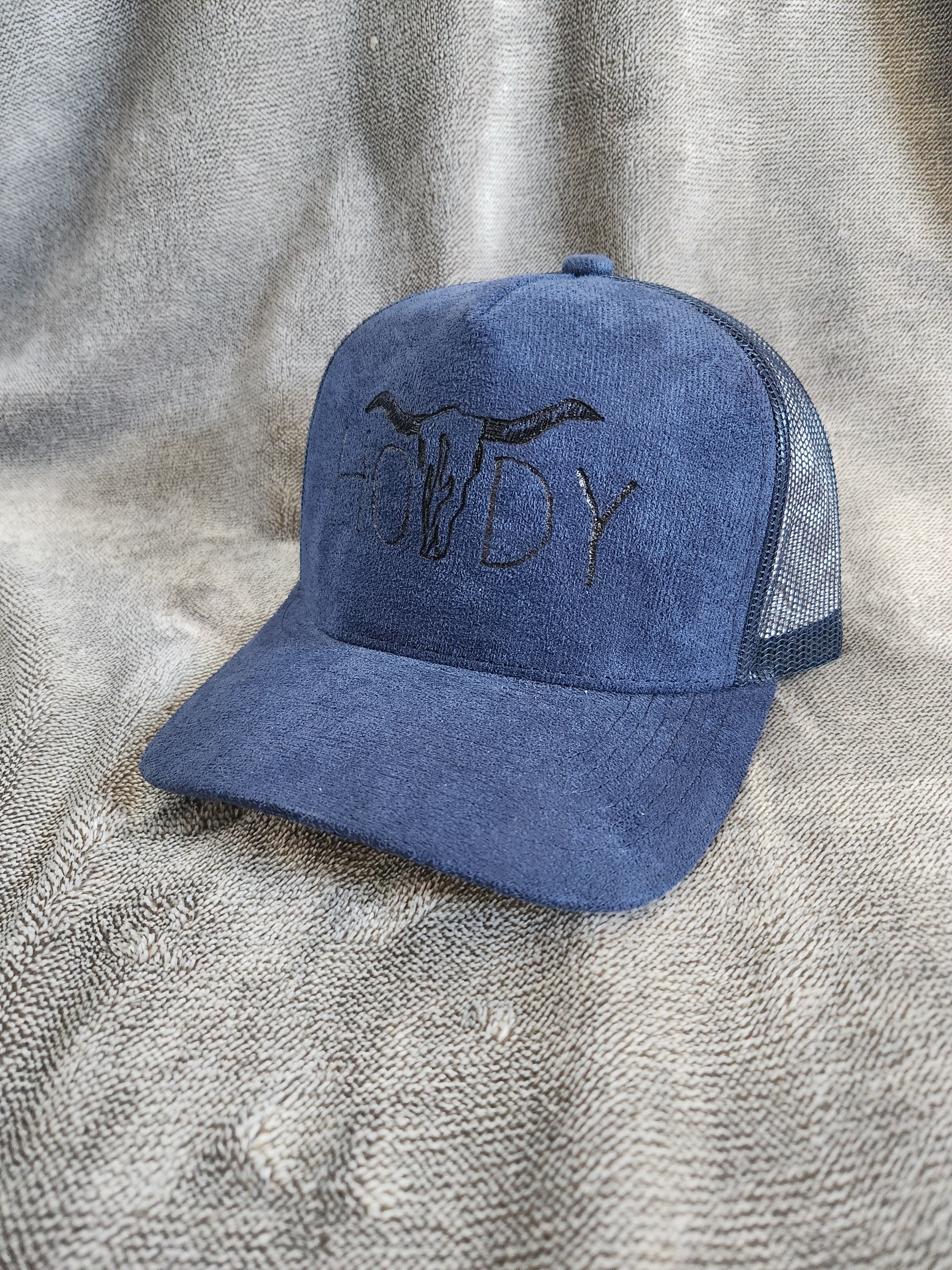 Howdy Trucker hat
